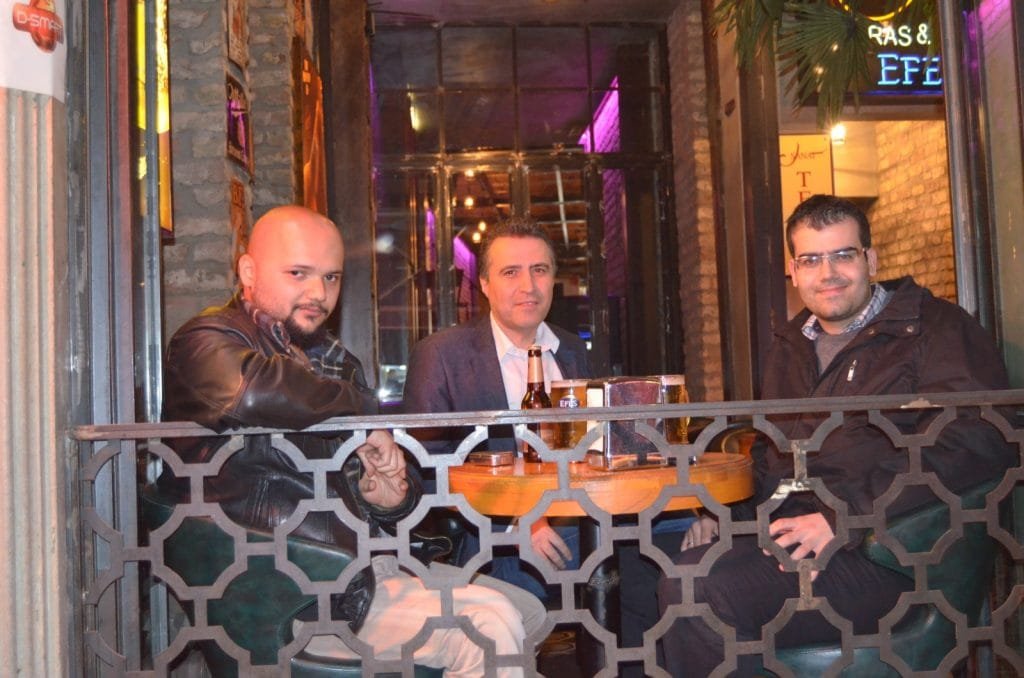 İstanbul Taksim Balkon Sohbetleri