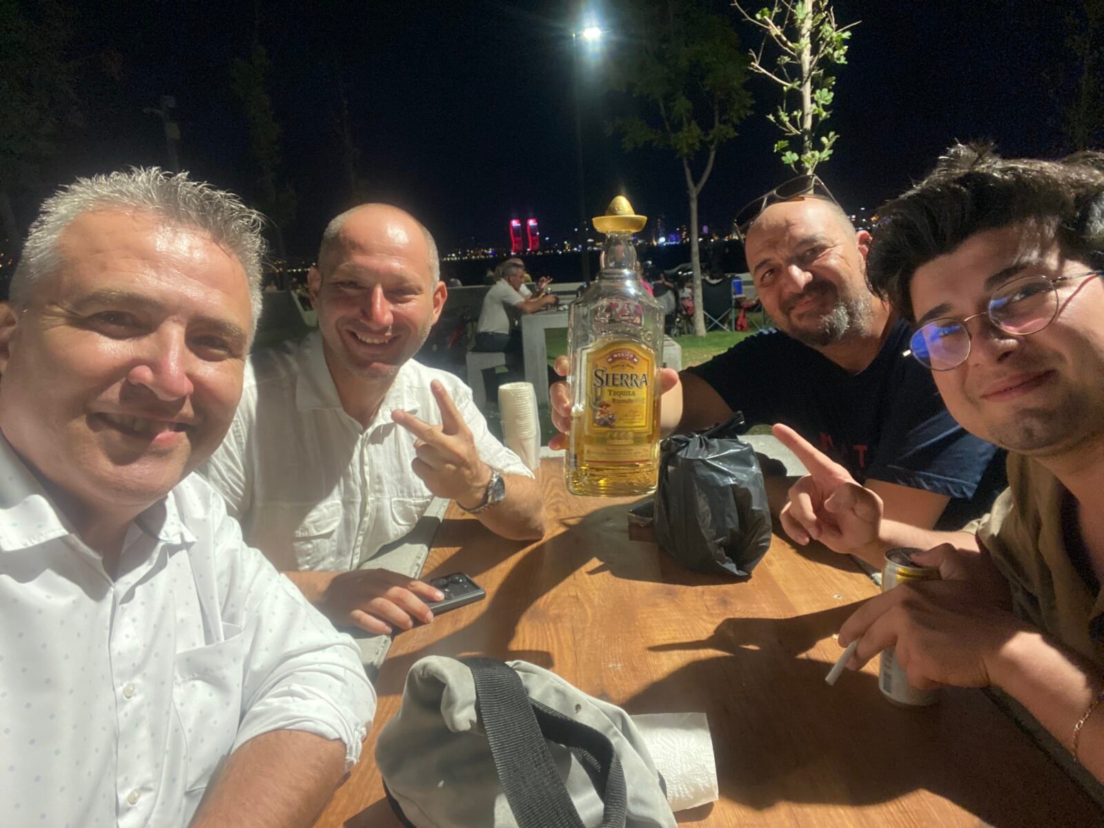 Alaybey Tekila Gecesi